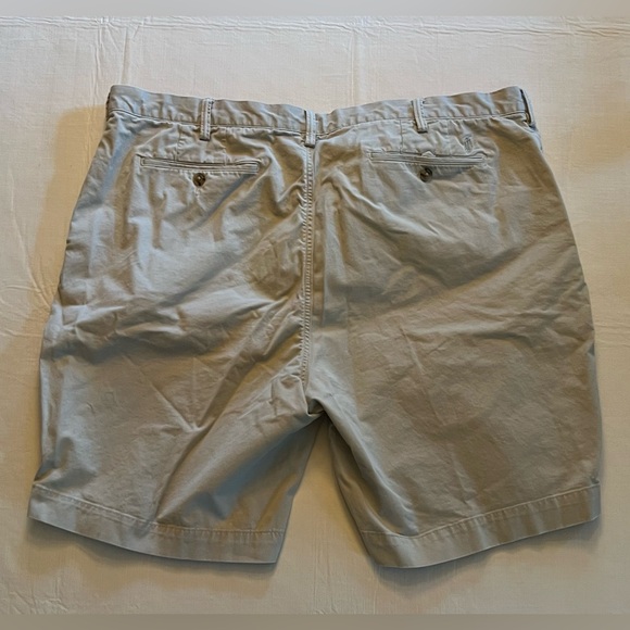 Polo Ralph Lauren Men’s light beige stretch classic fit shorts - Picture 3 of 9